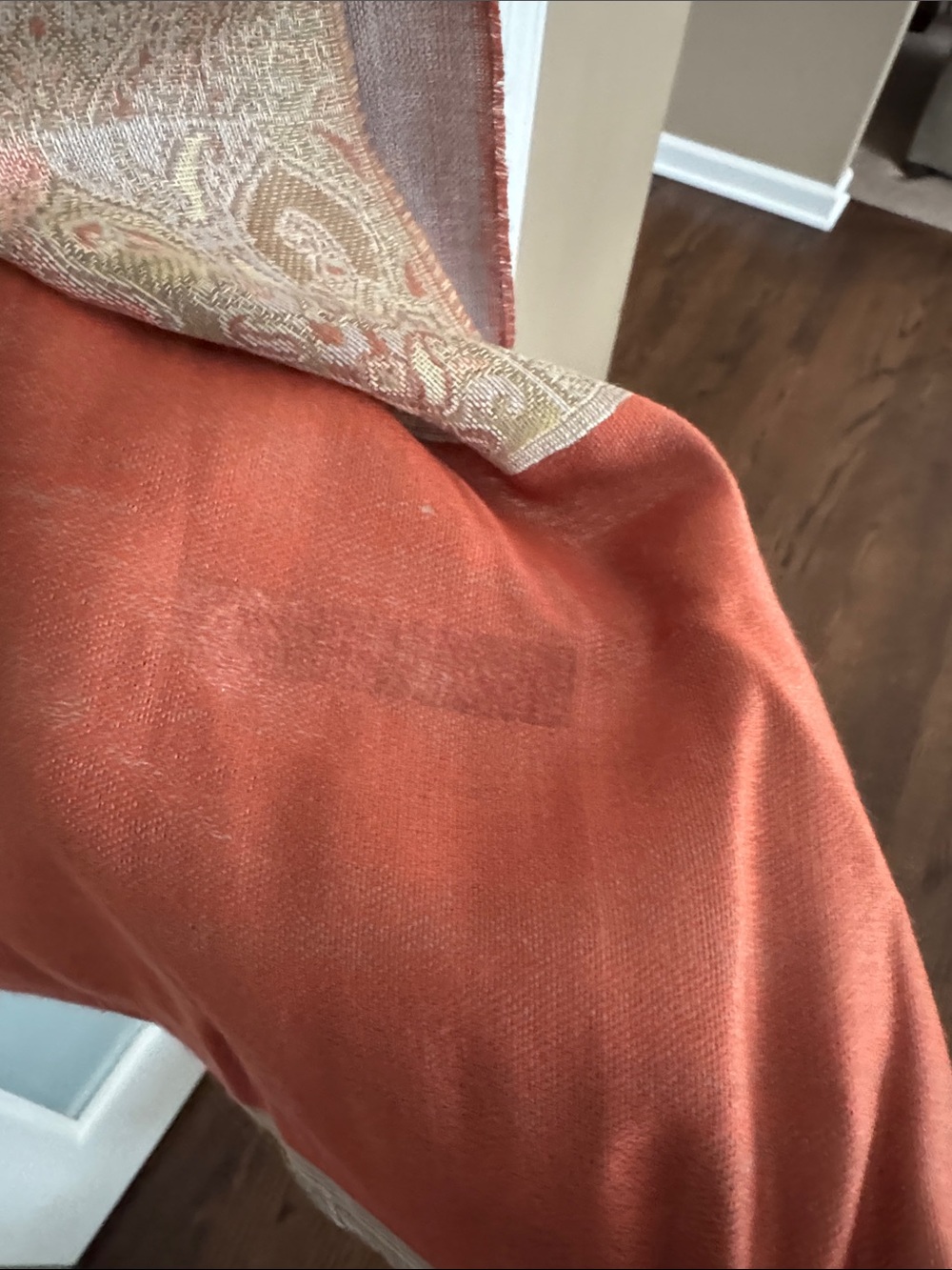 pashmina Rust and Cream Paisley Pashmina Wrap - Picture 7 of 7